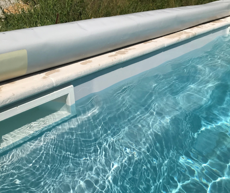 REMPLACEMENT DU SKIMMER SUR LA PISCINE COQUE A OBERNAI